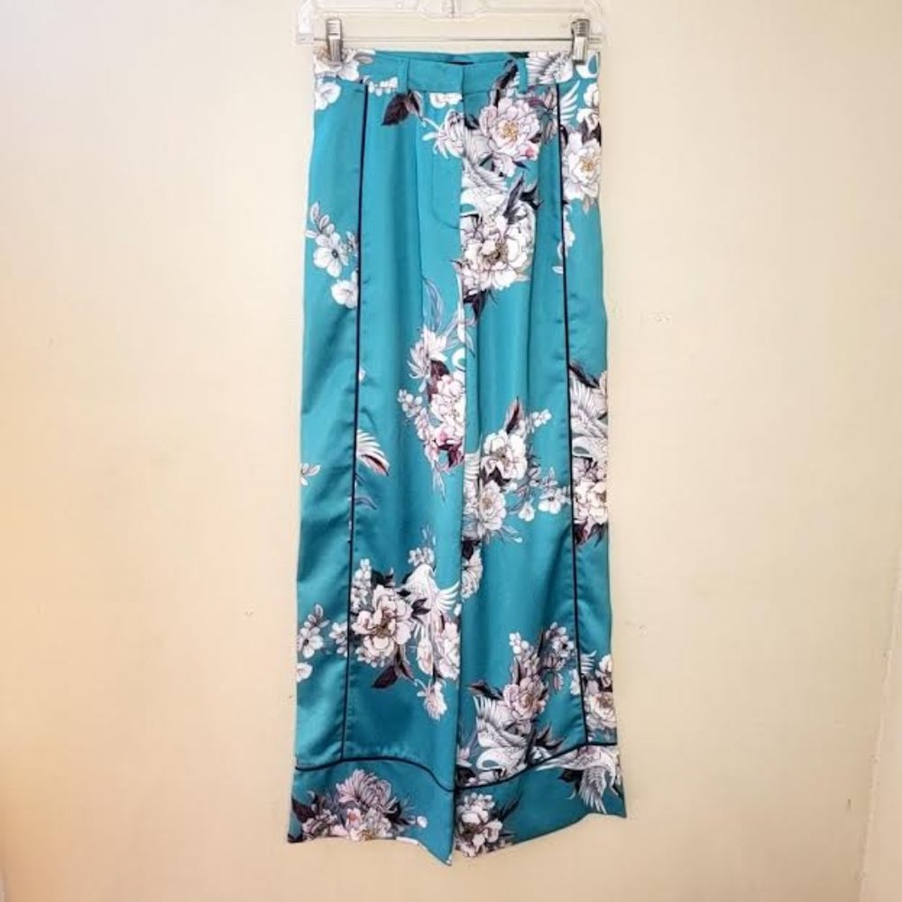 Topshop Foam Green Flare Leg Blossom Print Pants Sz 2